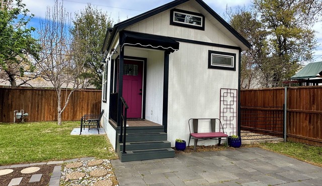 Boutique Tiny Home Retreat Near Love Field | Monthly