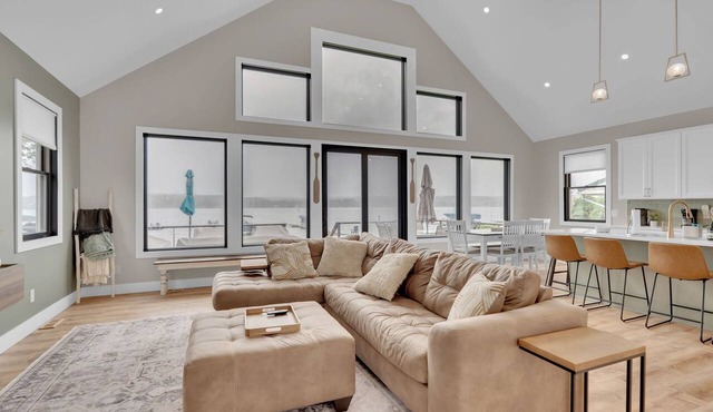 BRAND NEW! BUILT IN 2025! SLEEPS 14!