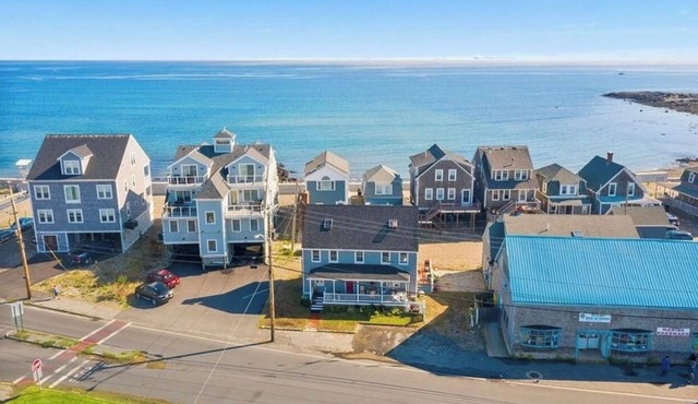 Brant Rock Cheerful Beach House rental