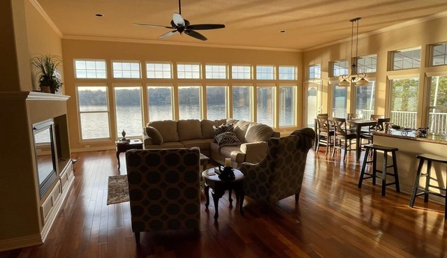 Breathtaking Lake Front Home