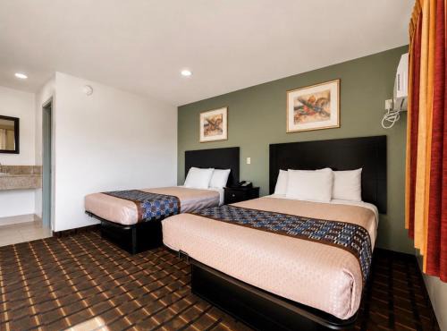 Budget Inn Ada