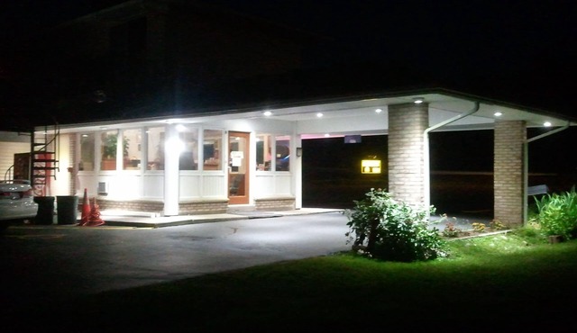 Budget Inn Fairport