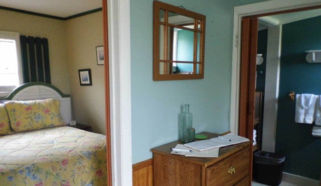 Cabin 1 at Otter Creek Inn
