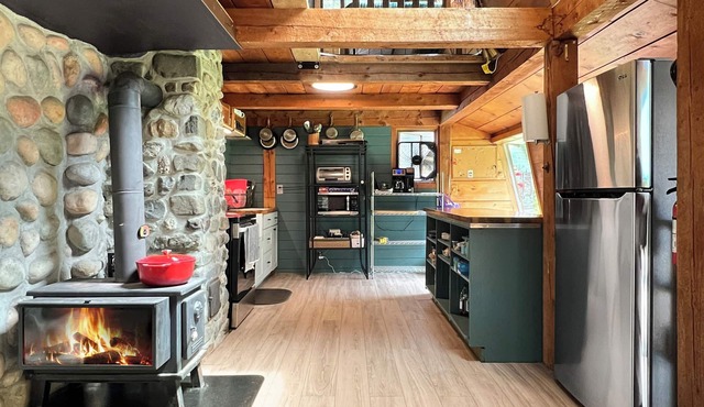 Cedar Retreat Cabin (Direct ATV/Snowmobile access)