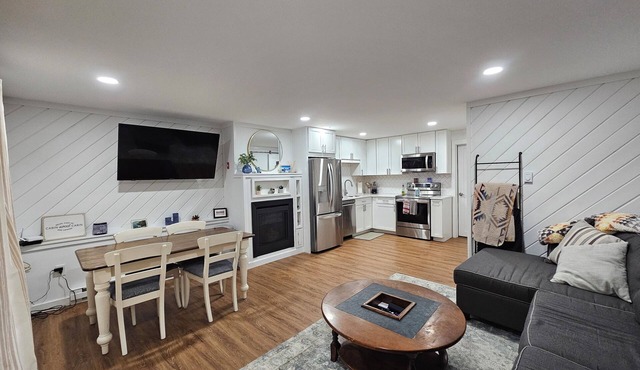 Charming 1-bedroom condo in delightful Dover