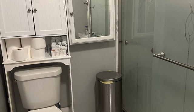 Charming 3-bedroom house with AC and WiFi in beautiful Buffalo