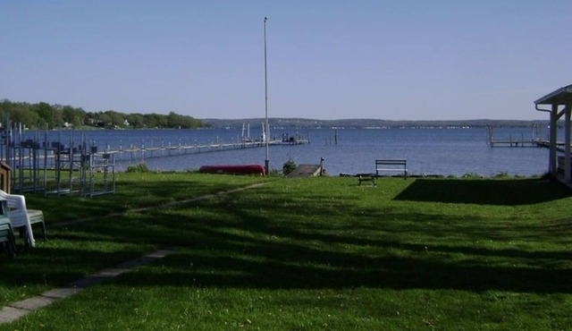 Chautauqua Lakefront Cottage with Boat Dock
