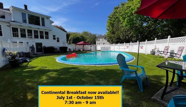 Claddagh Motel & Suites