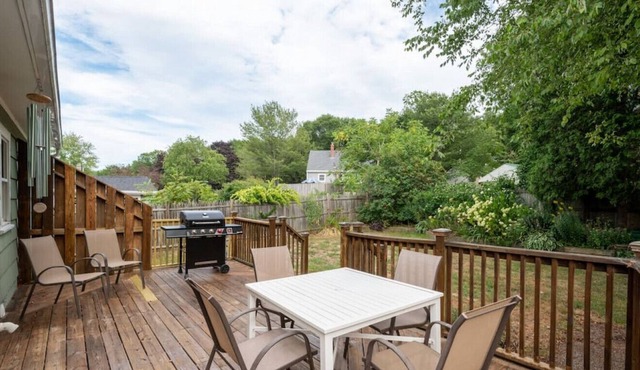 CLEAN 3 BD | 2 MILES TO CITY CENTER & PORTLAND