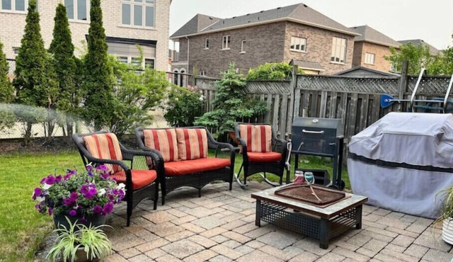 Clean, spacious, poolside entire lower level aptnn in Whitby