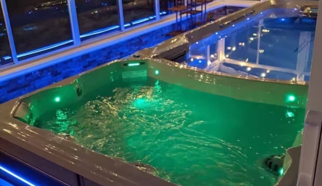 Coastal Retreat - Sauna, Hot Tub & Swim Spa - Near Beaches and Downtown Portland