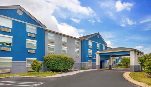 Comfort Inn & Suites Butler
