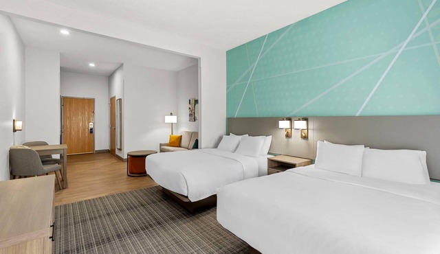 Comfort Suites Hotel and Conference Center