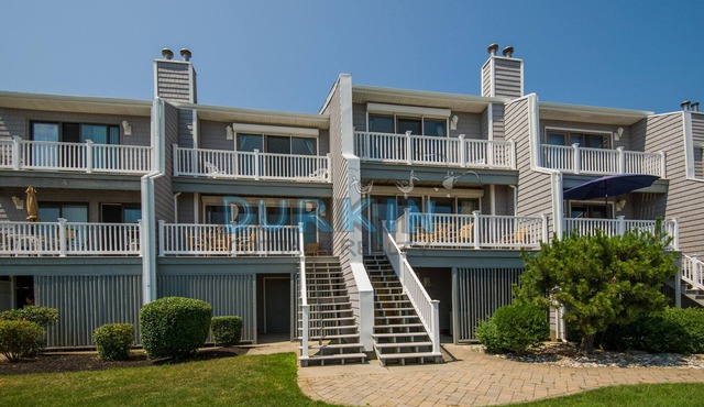 Condo with ocean views across the street from the beach