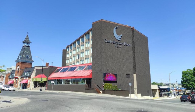 Confederation Place Hotel