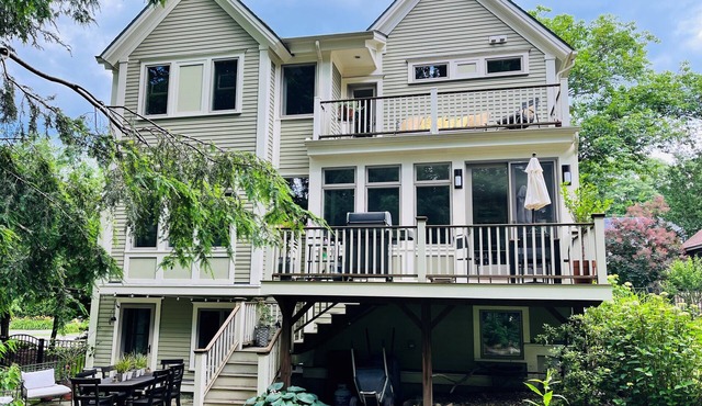 Contemporary Family Friendly Home Near Beach Meets Every Need