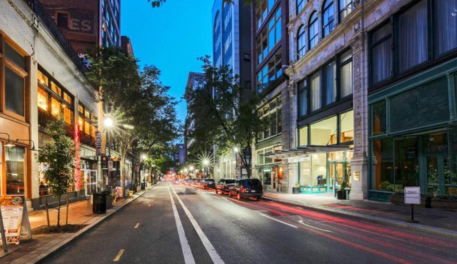 Courtyard by Marriott Pittsburgh Downtown
