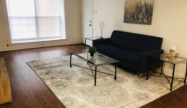 Cozy 1-bedroom condo in amazing Dallas location
