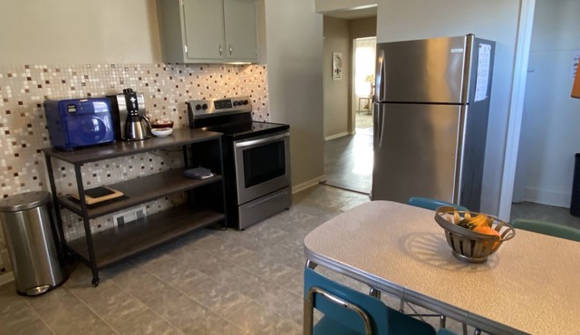 Cozy 2 bedroom in Gordon Square