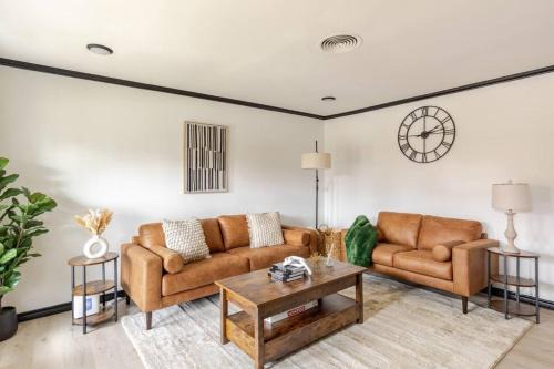 Cozy 3 Bedroom House Near DFW