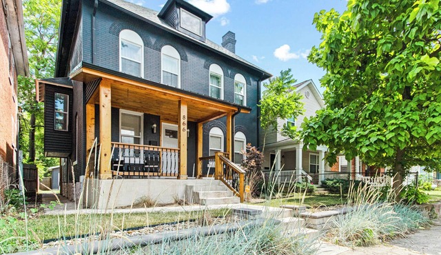 Cozy 4-bedroom house in pleasant Columbus with WiFi, AC