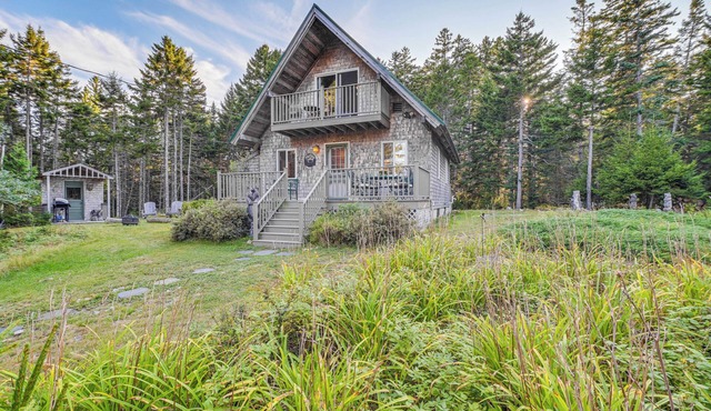 Cozy Acadia Area Cabin, Walk to Beach & Lighthouse