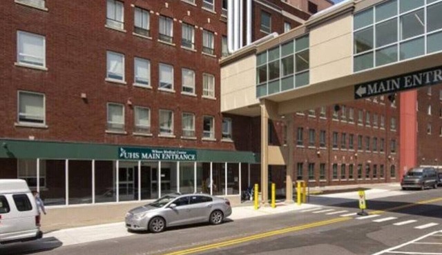 Cozy Apt near BU Lourdes & UHS