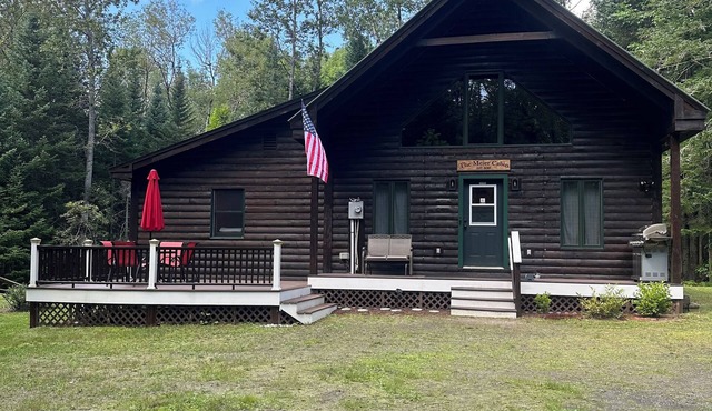 Cozy Cabin located in Columbia, NH