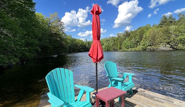 Cozy Gateway on Eels Lake