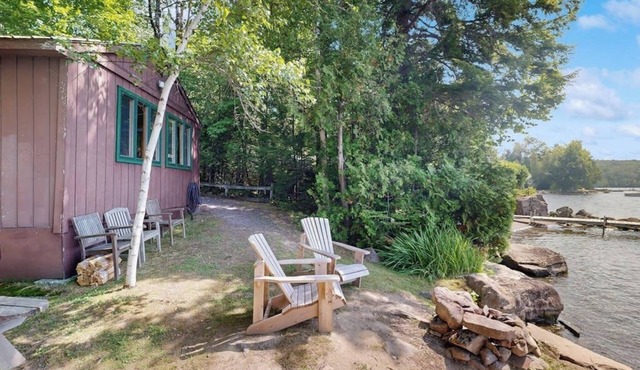 Cozy Lakefront Cottage with Dock, Mountain Views, Peaceful Location
