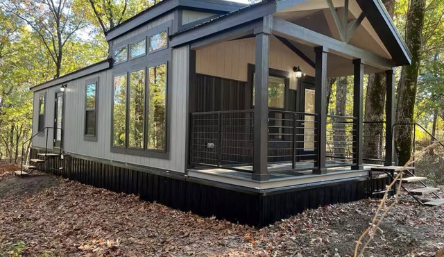 Cozy modern lake cabin on enchanting Eufaula
