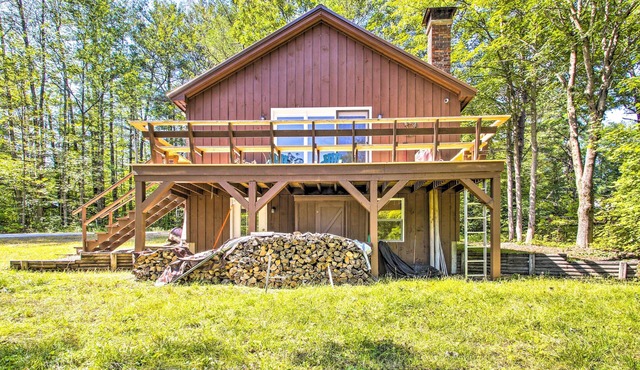 Cozy North Conway Home: Walk to Slopes & Dtwn