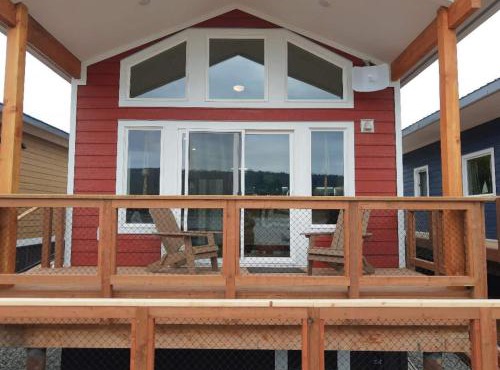 Dockside Cabin - Homer Seaplane Base
