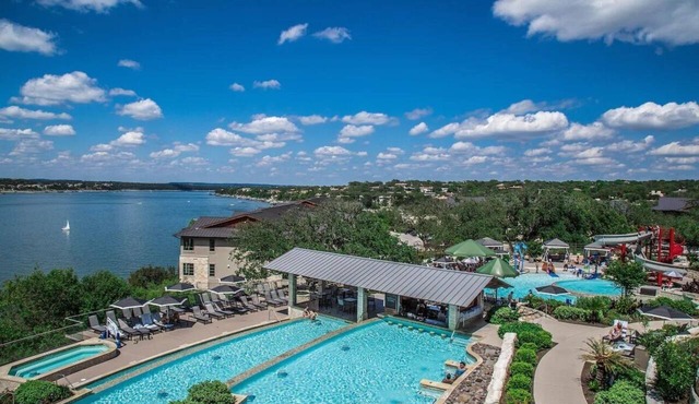 Double Queen with Balcony at Lakeway Resort & Spa, Pool