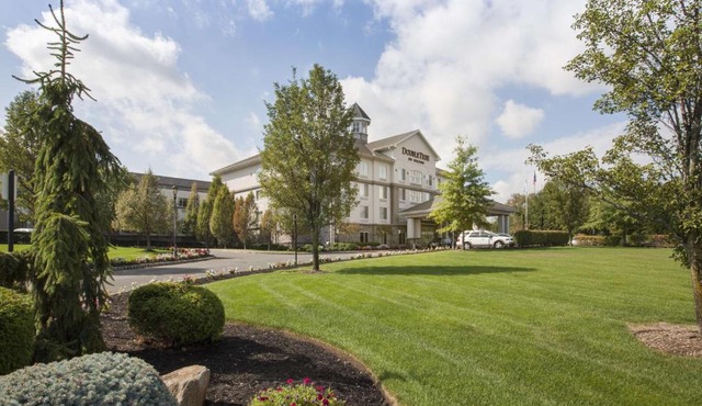 DoubleTree by Hilton Nanuet