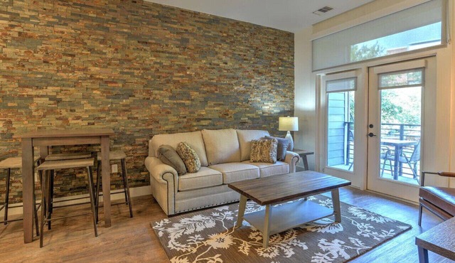 Downtown Open Concept with Balcony