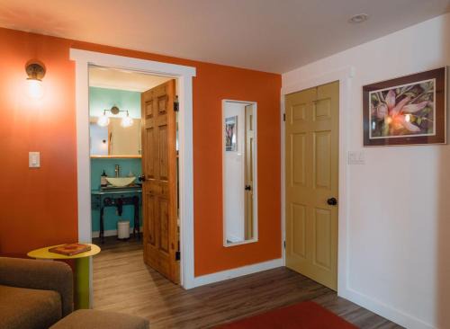 eARTh studios GallerySuite