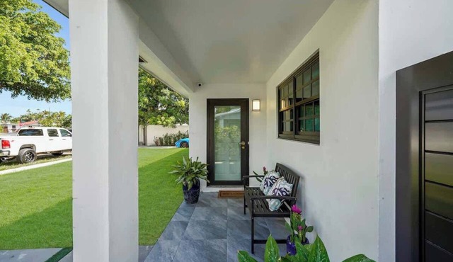 East Beach Apart By Dream Vacation unit 2