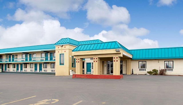 Econo Lodge Utica