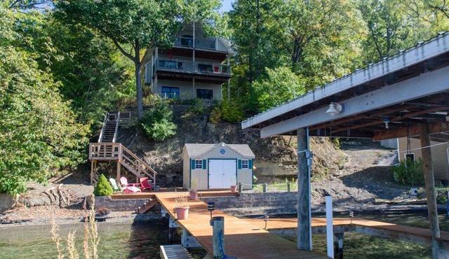 English Lakehouse: Spectacular views on the Seneca Lake Wine Trail
