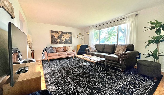 Entire Home w/Patio & BBQ + Free Parking