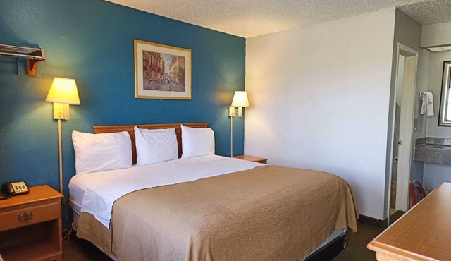 Executive Inn