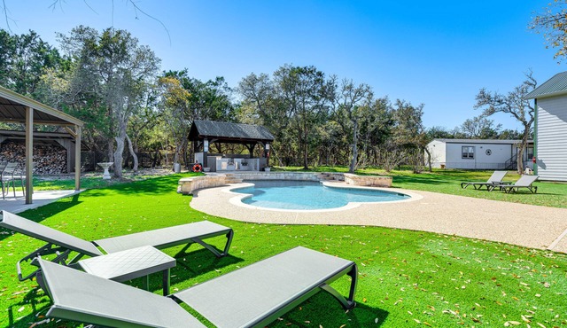 Expansive Bertram Retreat w/Pool, on 28 Acres!