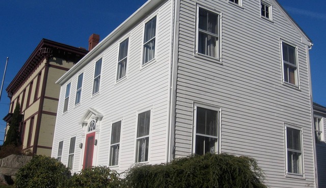 Experience One Of The Oldest Houses In Castine