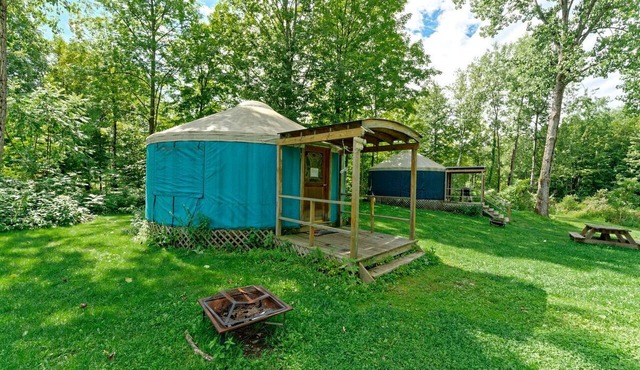 Fabulous Upstate New York Glamping Yurt on a Farm