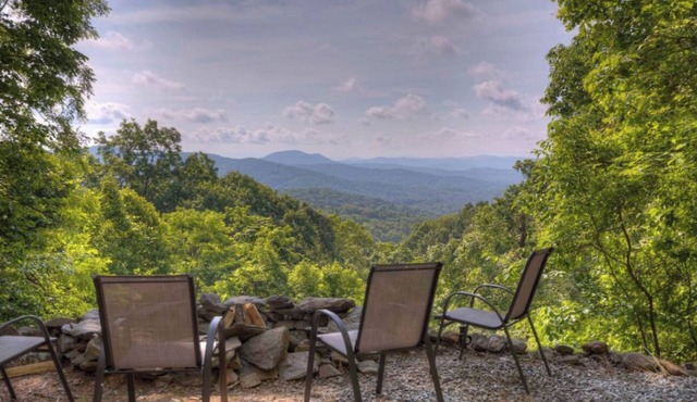 Fantastic long range Mountain Views and sunrises.