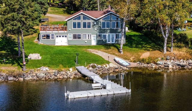 Fielding Lakehouse - Spacious home with nice grass area leading to Rangeley Lake