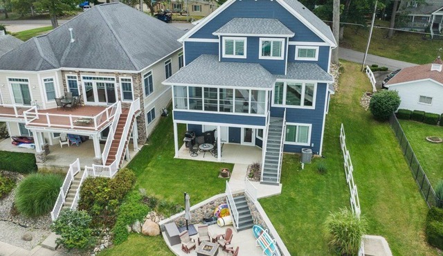 Fighter Pilot Cove - 6BR, 3.5 Bath Crooked Lake multi-family retreat
