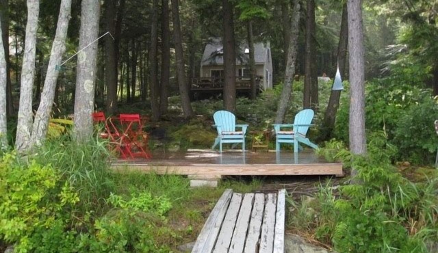Firefly Cottage - Lakefront Cottage in Hope - Maine's Best Kept Secret