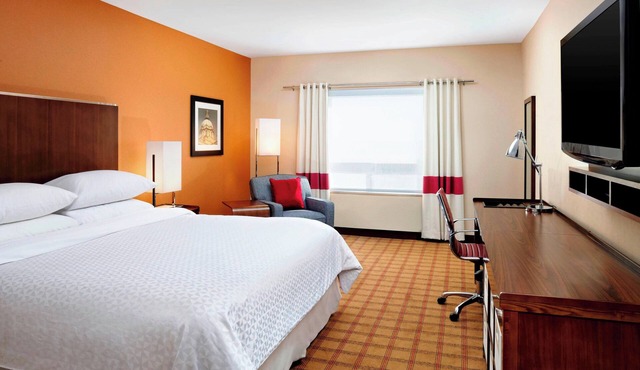 Four Points By Sheraton Edmonton Gateway in Edmonton